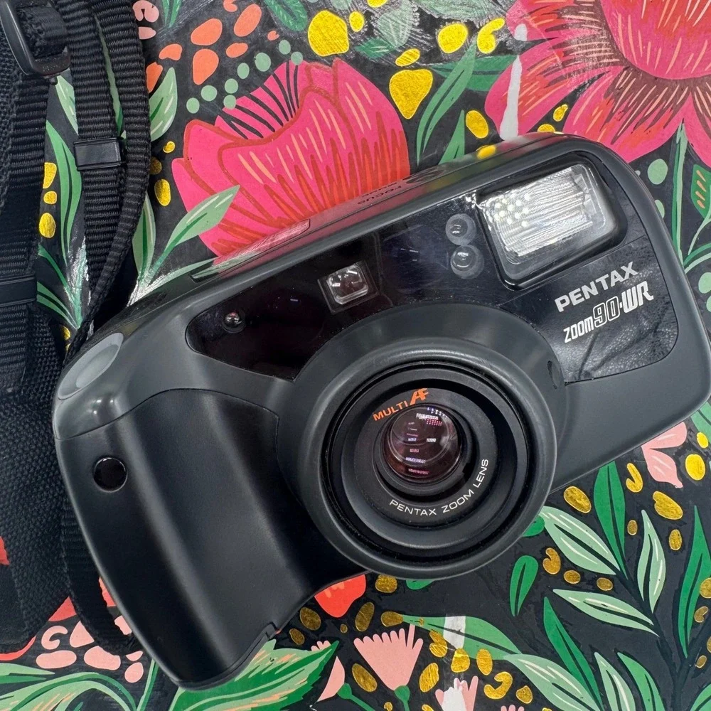 Pentax Zoom 90-WR 35mm Film Camera Weather Resistant Multi AF with Remote